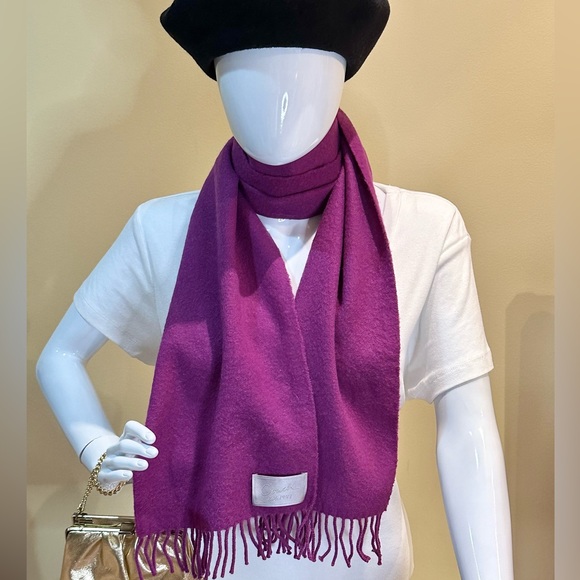 2019 Coach Fuchsia Cashmere Blend Fringe Muffler Scarf